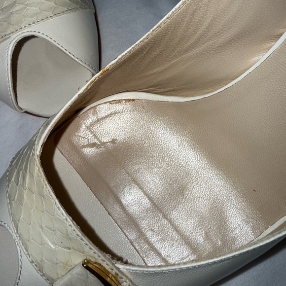Jimmy Choo high heels! Cream with a gold buckle! - Picture 6 of 15